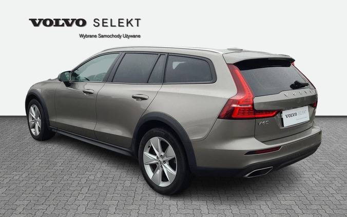 Volvo V60 Cross Country cena 137900 przebieg: 141000, rok produkcji 2020 z Łódź małe 436